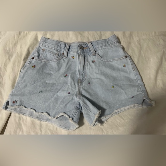 🎁Old Navy Girls Shorts- Size 14🎁 - Picture 1 of 5